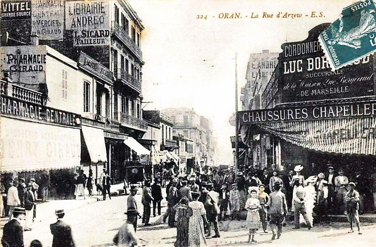 2134- Oran - Rue d'Arzew - Carrefour Boulevard Seguin.jpg